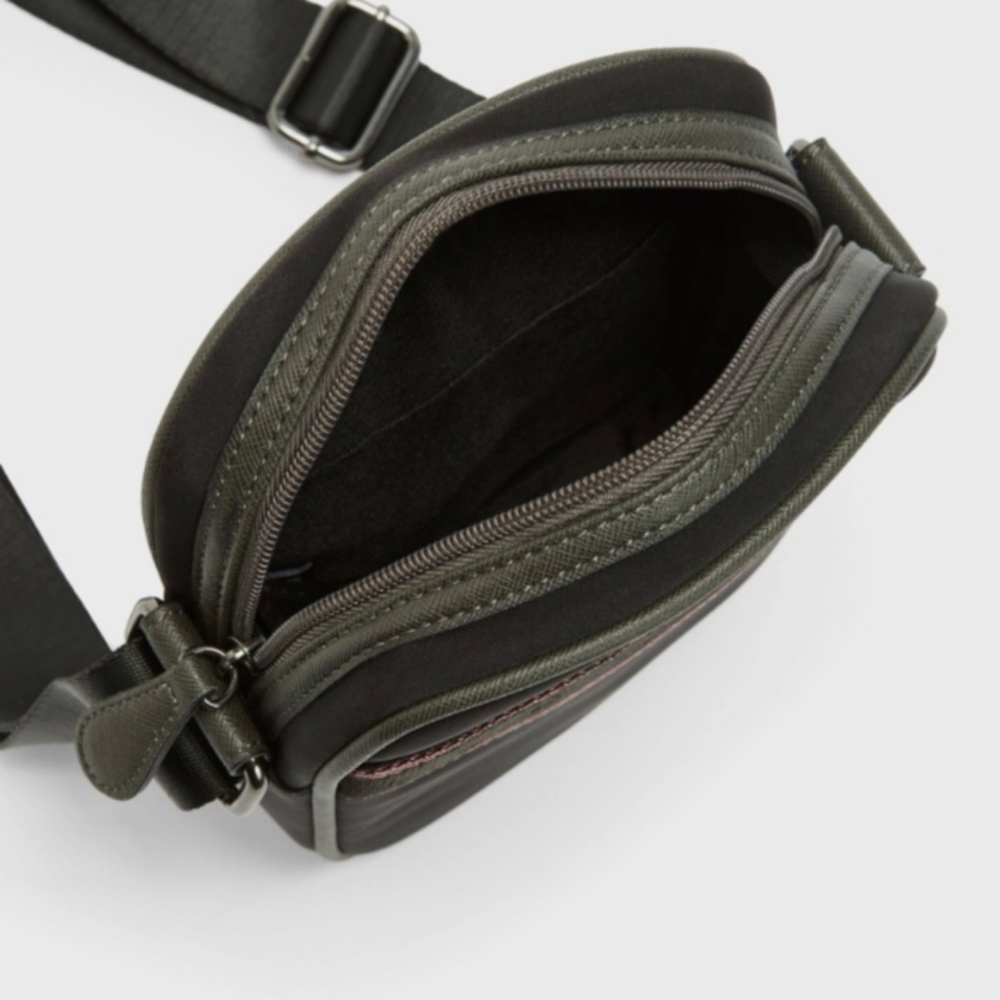 TED BAKER LONDON FITNESS SATIN NYLON FLIGHT CROSSBODY BAG NWT - Picture 2 of 8
